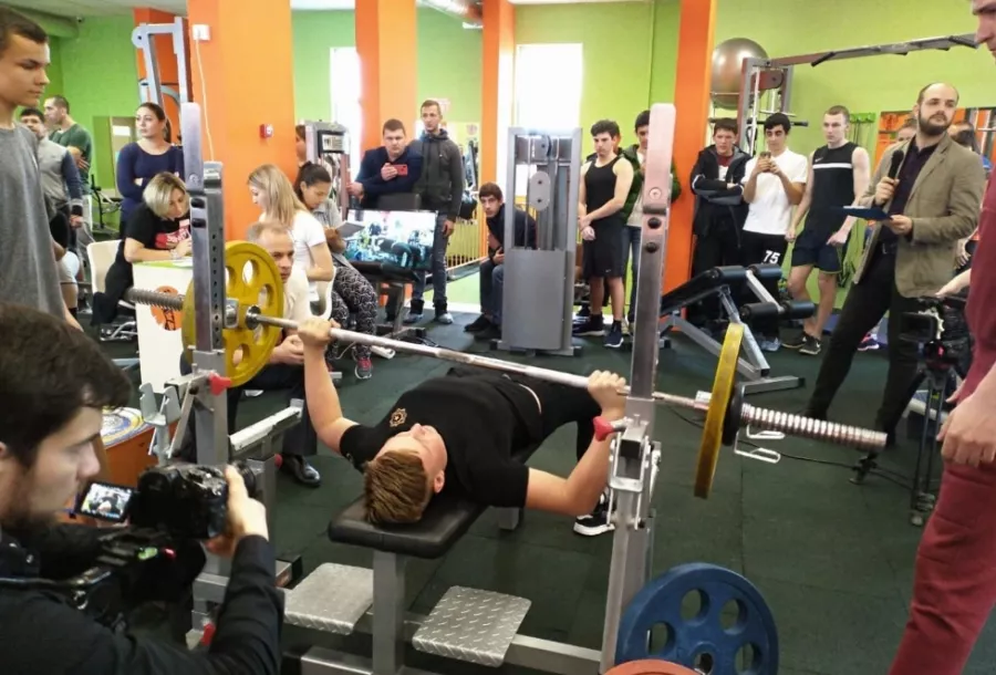 Фитнес-клуб Sunfit gym в Анапе: Фитнес-клуб, Тренажерный зал, Развиваться,