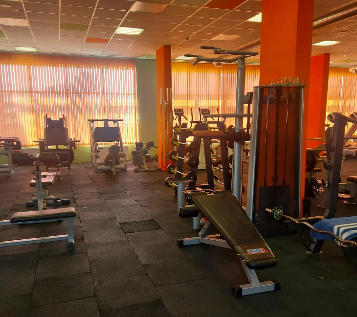 Фитнес-клуб Sunfit gym в Анапе: Фитнес-клуб, Тренажерный зал, Развиваться,