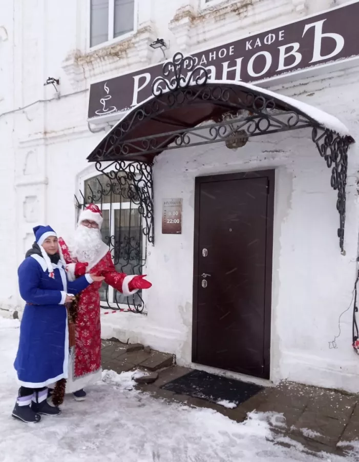 Кафе Романовъ в Великом Устюге: Кафе,