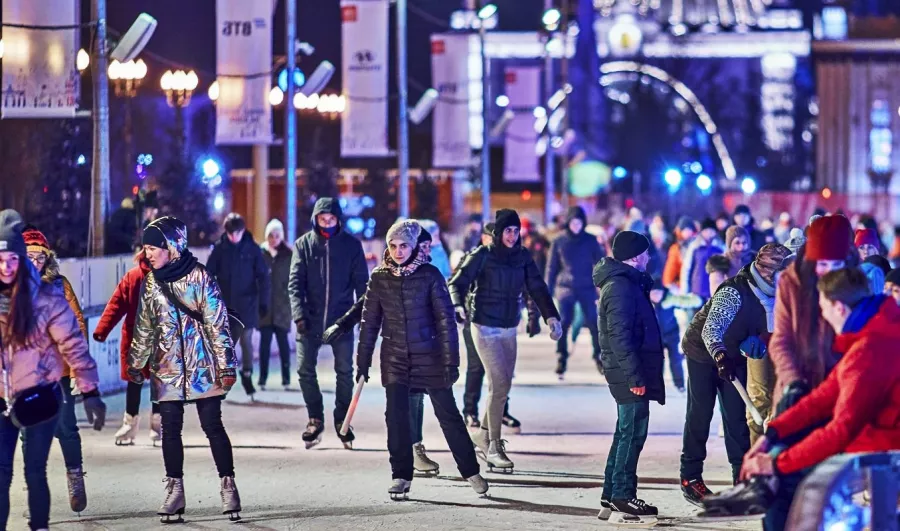 ТОТ САМЫЙ КАТОК На ВДНХ в Москве: Коньки, каток на ВДНХ, Ночной каток,