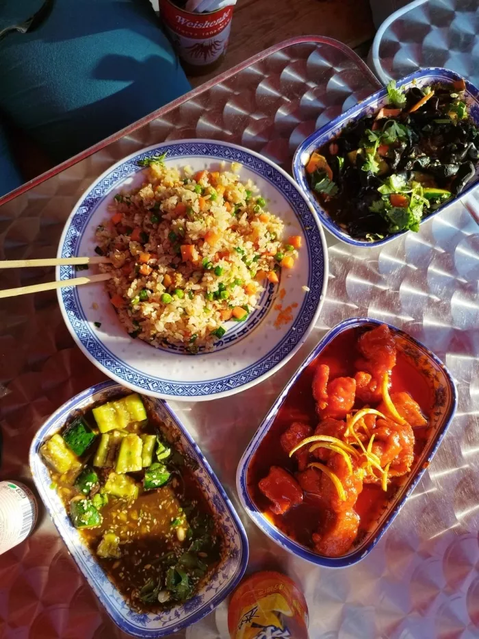 Кафе "Fu Dog China"