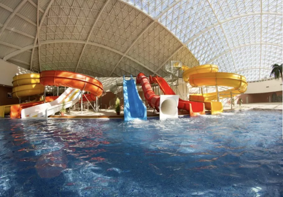 Аквапарк MOUNTAIN BEACH в Красной Поляне: Бассейн, Аквапарк , Чилим,
