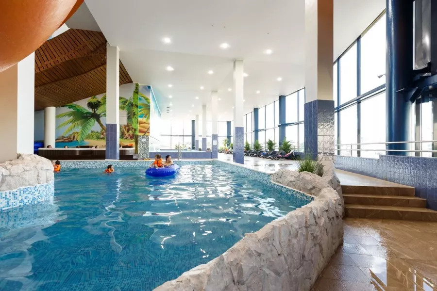 Аквапарк Фэнтази в Москве: Аквапарк, Легкий пар, СПА, SPA, Массаж, Корпоратив, Потанцевать,