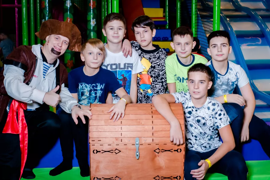 Детский MonkeyPark в Москве: Дети 1+, Батуты, Прятки, Бассейн с шарами, Скалодром, День рождения,