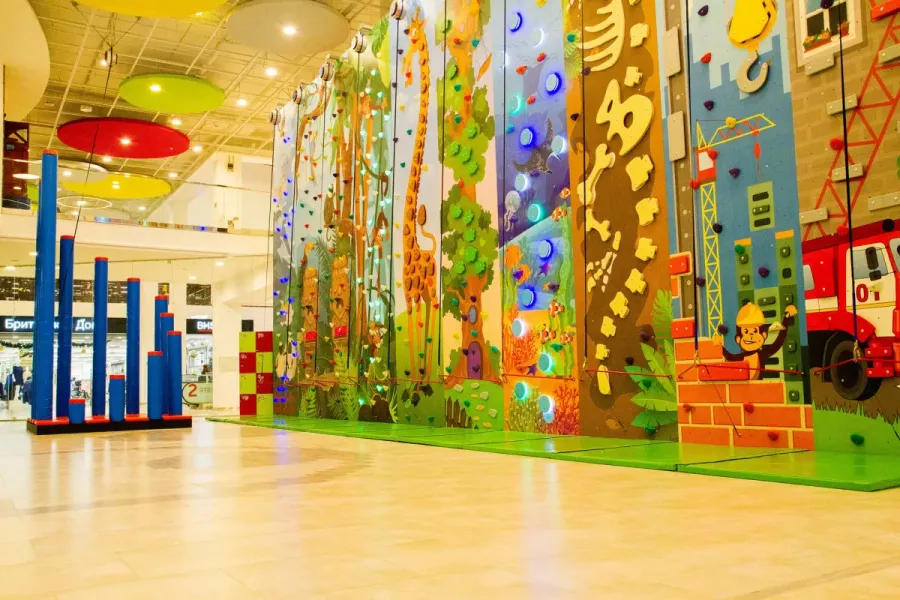 Детский MonkeyPark в Москве: Дети 1+, Батуты, Прятки, Бассейн с шарами, Скалодром, День рождения,