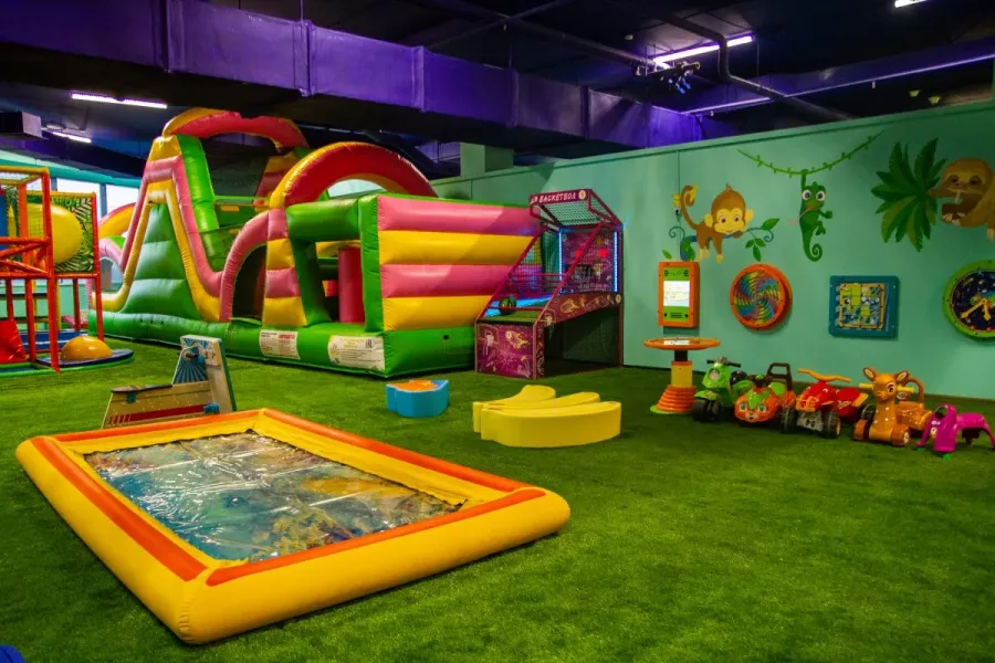 Детский MonkeyPark в Москве: Дети 1+, Батуты, Прятки, Бассейн с шарами, Скалодром, День рождения,