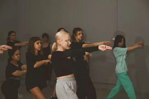 K-pop танцы KDome studio  в  Ростове-на-Дону