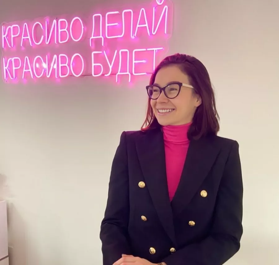 Салон красоты Albina Studyo в Стамбуле: Брови, Ресницы, Массаж, Косметолог, Красота,