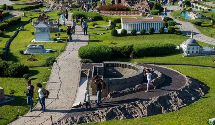 Миниатюрк - парк миниатюр в Стамбуле в Стамбуле: Парк , Прогулка , Open Air, Экскурсия,