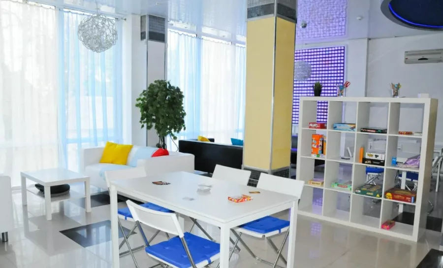 Антикафе Песочница в Краснодаре: Тренировка, Библиотека, Бар, Антикафе, Мастер-классы, Отдых,