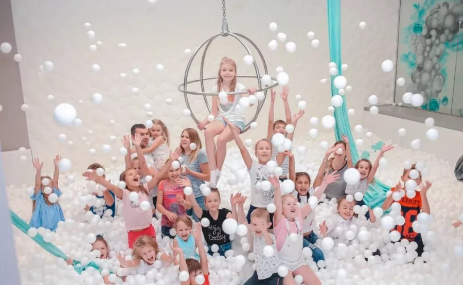 Сухой бассейн Облака в Краснодаре: Бассейн, Банкетный зал, Не пропусти, Игры,