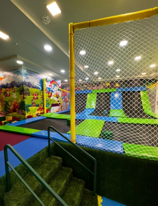 Батутный парк HappyVille в Краснодаре: Детский центр, Батут, Игры,