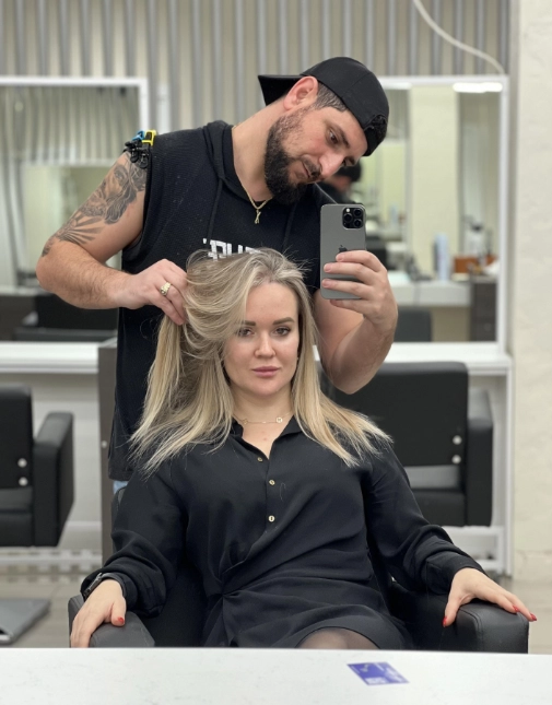 Бьюти-коворкинг BEAUTY CAMP в Краснодаре: Бьюти-ковркинг, Рабочее место, Кухня, Зона отдыха, Бар, Лекторий, Для мастеров индустрии красоты, Фриланс,