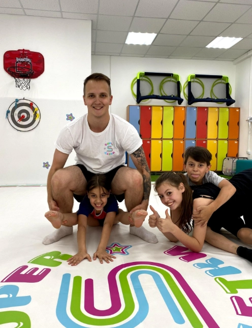 Центр физического развития для детей SuperДетки на Героя Георгия Бочарникова в Краснодаре: Гимнастика, Акробатика, Детям, Игры,