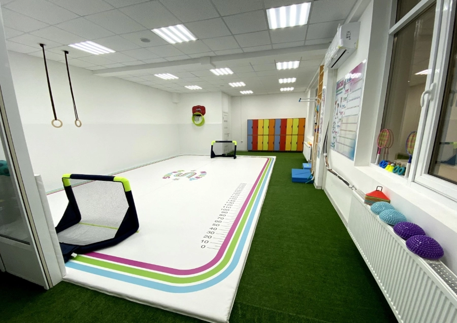 Центр физического развития для детей SuperДетки на Героя Георгия Бочарникова в Краснодаре: Гимнастика, Акробатика, Детям, Игры,