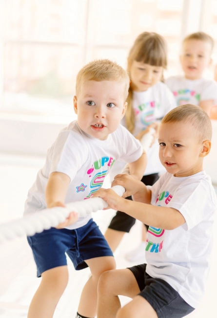 Центр физического развития для детей SuperДетки на Кореновской в Краснодаре: Детский центр, Гимнастика, Детям, Акробатика, Игры,