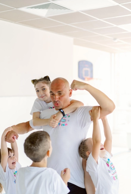 Центр физического развития для детей SuperДетки на Кореновской в Краснодаре: Детский центр, Гимнастика, Детям, Акробатика, Игры,