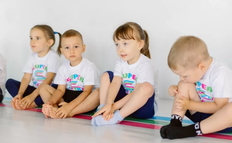 Центр физического развития для детей SuperДетки на Кореновской в Краснодаре: Детский центр, Гимнастика, Детям, Акробатика, Игры,