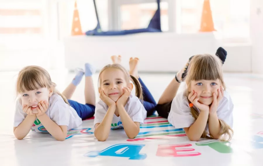 Центр физического развития для детей SuperДетки на Кореновской в Краснодаре: Детский центр, Гимнастика, Детям, Акробатика, Игры,