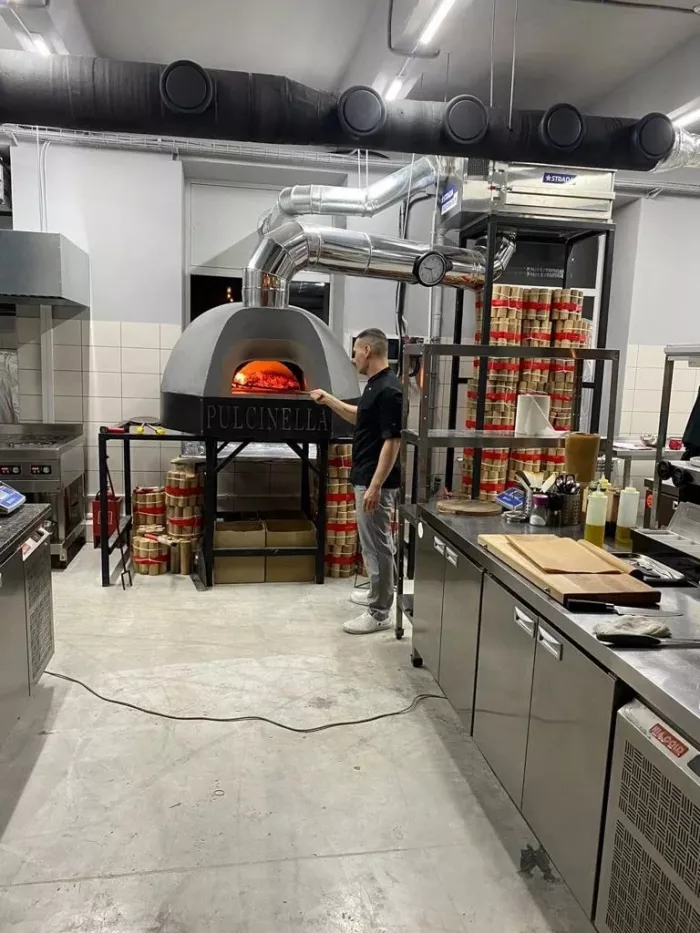 Пиццерия "Pulcinella"