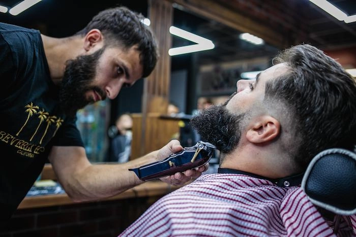 Барбершоп OldBoy Barbershop в Махачкале: Стрижка мужская, Борода, Барбер Махачкала, Фейд,