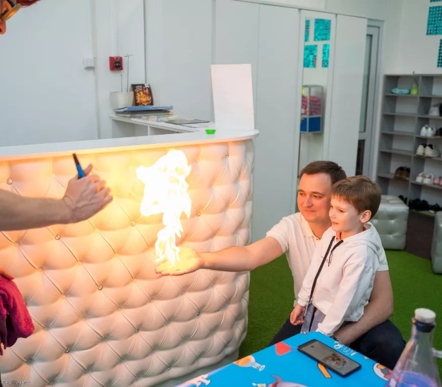 Детская игротека Страна чудес в Краснодаре: Мероприятия, Детский центр, Аниматоры, Батут, Лабиринт, Фото, Игры,