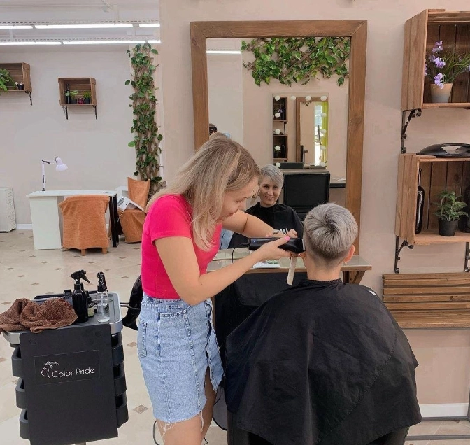 Бьюти-коворкинг Beauty coworking club в Краснодаре: Бьюти-коворкинг, Рабочее место, Фриланс, Пространство для работы, Для мастеров индустрии красоты,