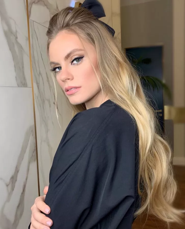 Салон красоты 13 Beauty by Timati в Краснодаре: Салон красоты, Брови, Ресницы, Стрижки, Волосы, Причёски, Педикюр, Маникюр, Ногти, Макияж, Укладки,