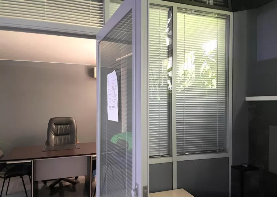 Коворкинг-центр Локация в Краснодаре: Коворкинг, Рабочее место, Конференц-зал, Оборудование, Кухня, Разное,