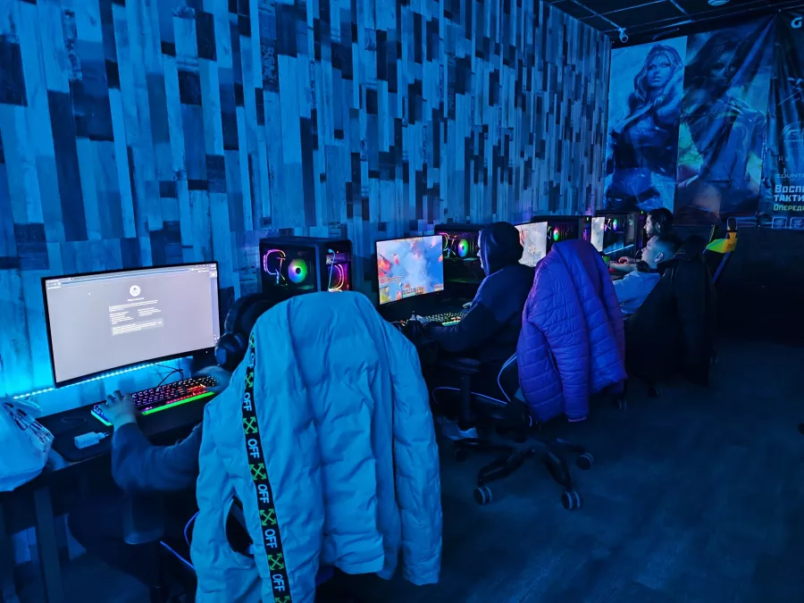 Компьютерный клуб Gnet в Краснодаре: Компьютерный клуб, Компьютерные игры, ПК, Круглосуточно, Удобные кресла, Киберспорт,