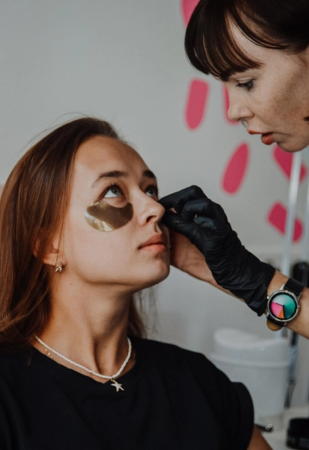 Салон красоты 4hands в Краснодаре: Салон красоты, Ногти, Маникюр, Педикюр, Массаж, Брови, Ресницы, Красота,