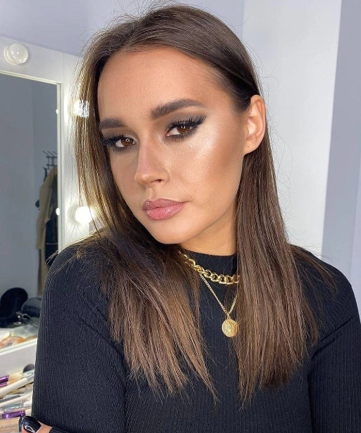 Салон красоты Pudra beauty studio в Краснодаре: Салон красоты, Маникюр, Педикюр, Лазерная эпиляция, Стрижки, Волосы, Окрашивание, Ресницы, Брови, Ногти,