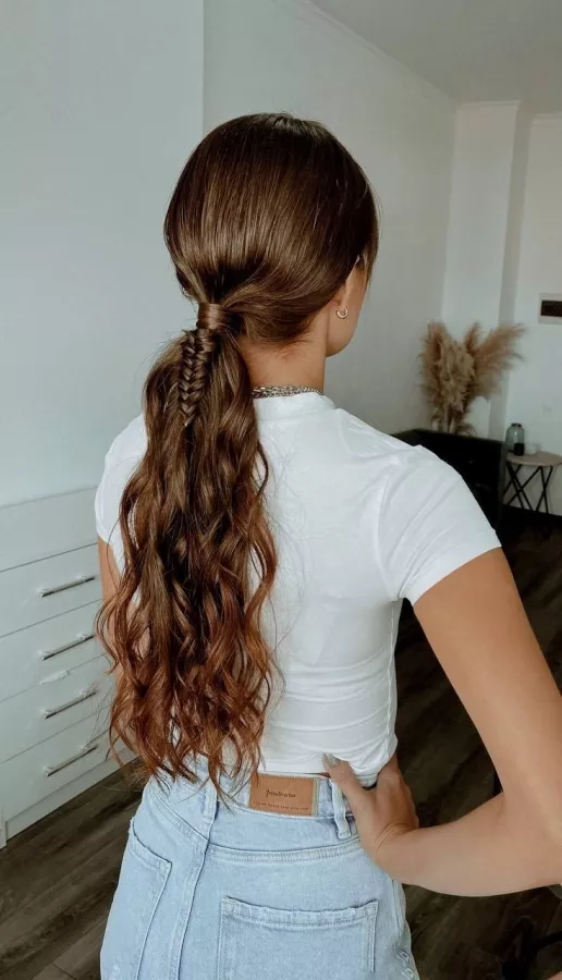 Салон красоты Pudra beauty studio в Краснодаре: Салон красоты, Маникюр, Педикюр, Лазерная эпиляция, Стрижки, Волосы, Окрашивание, Ресницы, Брови, Ногти,