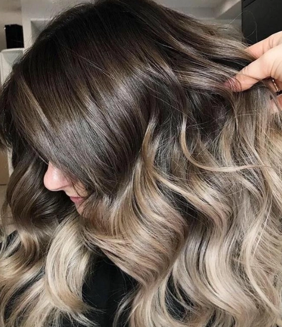 Салон красоты Pudra beauty studio в Краснодаре: Салон красоты, Маникюр, Педикюр, Лазерная эпиляция, Стрижки, Волосы, Окрашивание, Ресницы, Брови, Ногти,
