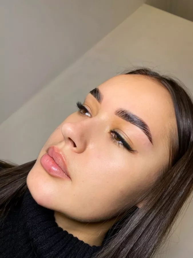 Салон красоты Pudra beauty studio в Краснодаре: Салон красоты, Маникюр, Педикюр, Лазерная эпиляция, Стрижки, Волосы, Окрашивание, Ресницы, Брови, Ногти,