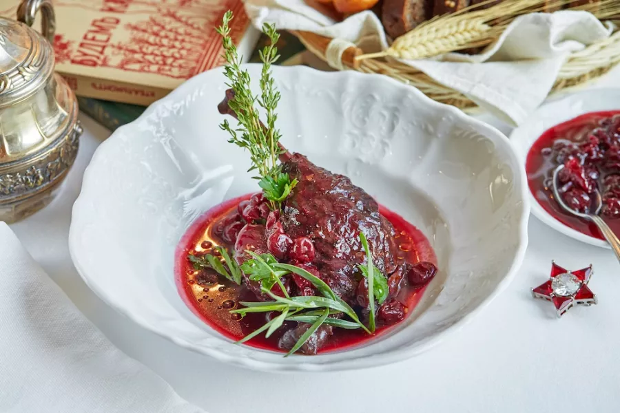 Гранд-кафе Dr. Живаго в Москве: Виды, Русская кухня, Кафе, Еда,