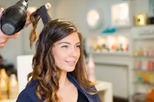 Салон красоты Queen sac tasarım & beauty saloon в Анталии