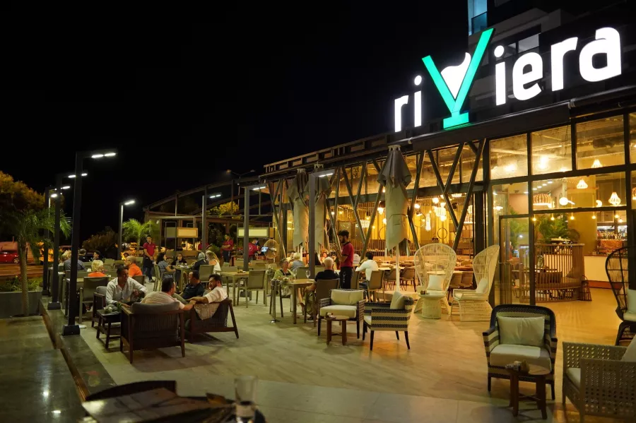 Бистро Riviera Bistro в Анталии: Бистро, Кафе, Ресторан,