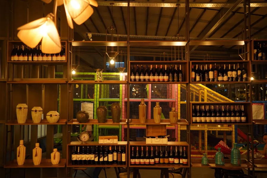 Бистро Riviera Bistro в Анталии: Бистро, Кафе, Ресторан,