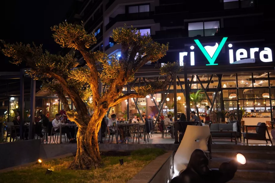 Бистро Riviera Bistro в Анталии: Бистро, Кафе, Ресторан,