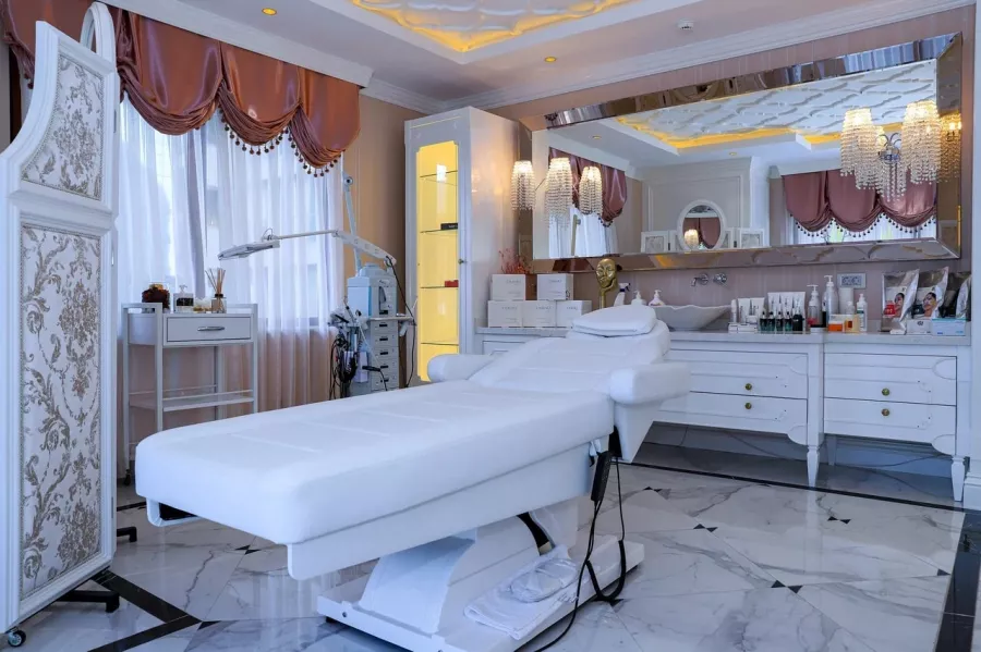 Салон красоты White Pearl в Анталии: Салон красоты,
