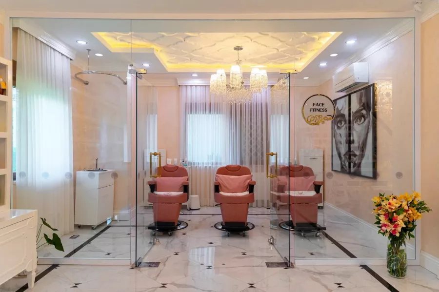 Салон красоты White Pearl в Анталии: Салон красоты,