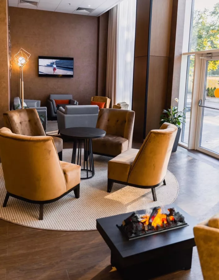 Отель Marriott 5* в Краснодаре: Отель, Номера, Жильё, Фитнес-центр, Бассейн, СПА, Рестораны, Конференц-залы, Переговорные комнаты,