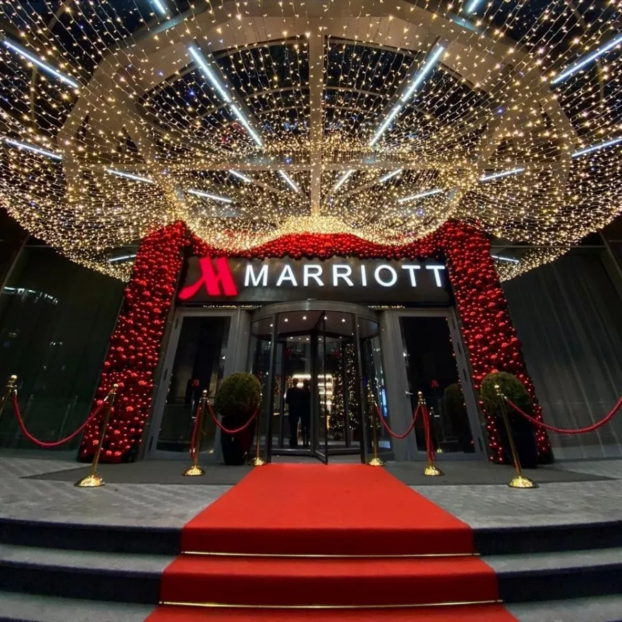 Отель Marriott 5* в Краснодаре: Отель, Номера, Жильё, Фитнес-центр, Бассейн, СПА, Рестораны, Конференц-залы, Переговорные комнаты,