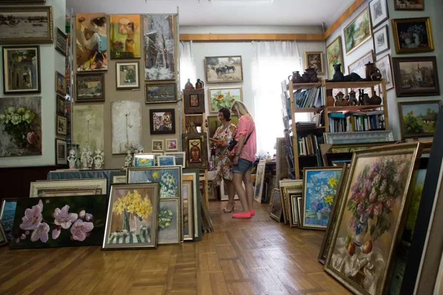 Выставочный центр Арт Союз в Краснодаре: Посмотреть, Картины, Искусство, Культурв, Мероприятия, События,