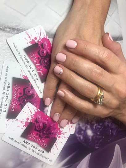 Салон красоты  "NailSpaLana"