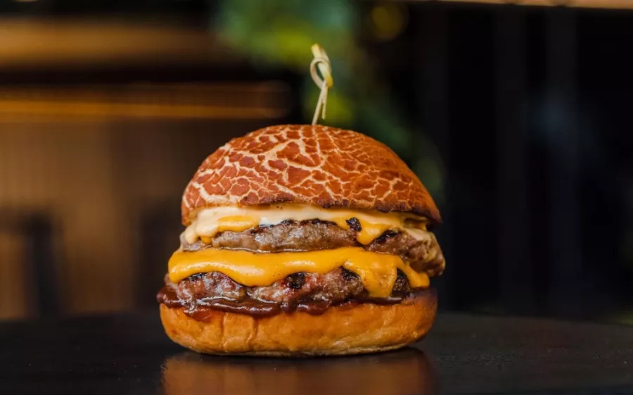 Burger Bar Krasnodar в Краснодаре: Кафе, Бар, Бургерная, Вкусная Еда, Быстрое питание, Бургеры, Парк Краснодар,