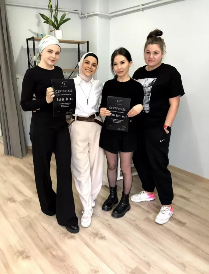 Школа-студия Lika Tatarchenko Nail Studio в Стамбуле: Маникюр, Ногти, Школа бьюти , Эпиляция, Наращивание, Дизайн ногтей,