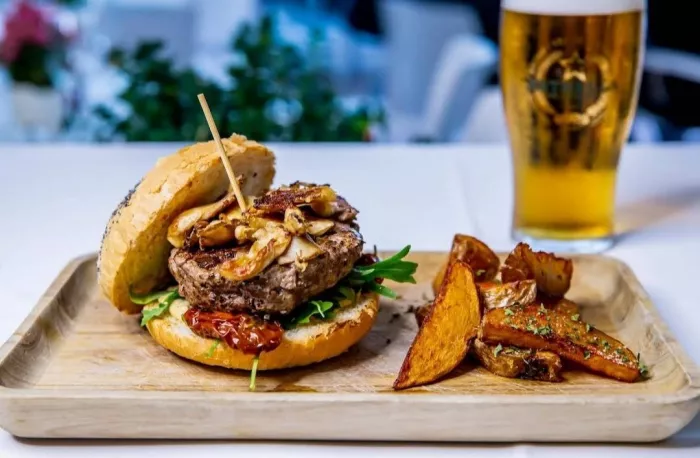 Ресторан "Restaurante El Tiburón Torrevieja"