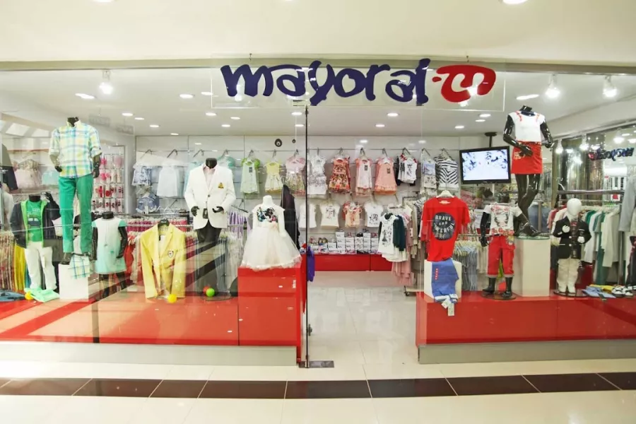 Торговый Центр FORSAMALL в Белек: Торговый Центр, Модные Бренды, Аксессуары, Автомойка, Кафе Бистро, Одежда и Обувь,